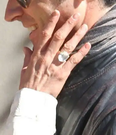 Jennifer Aniston RIng